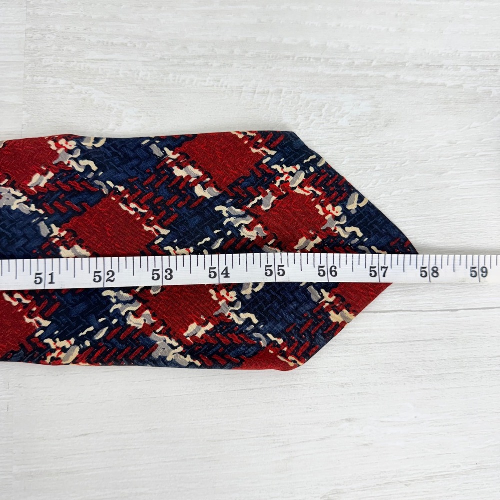 Vintage Chanel Silk Necktie Mens OS Red Navy Blue Geometric Jacquard Italy Logo - Picture 7 of 9